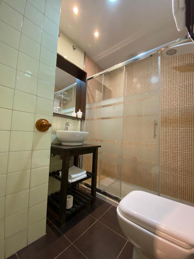 Hotel Villaneila Екстер'єр фото