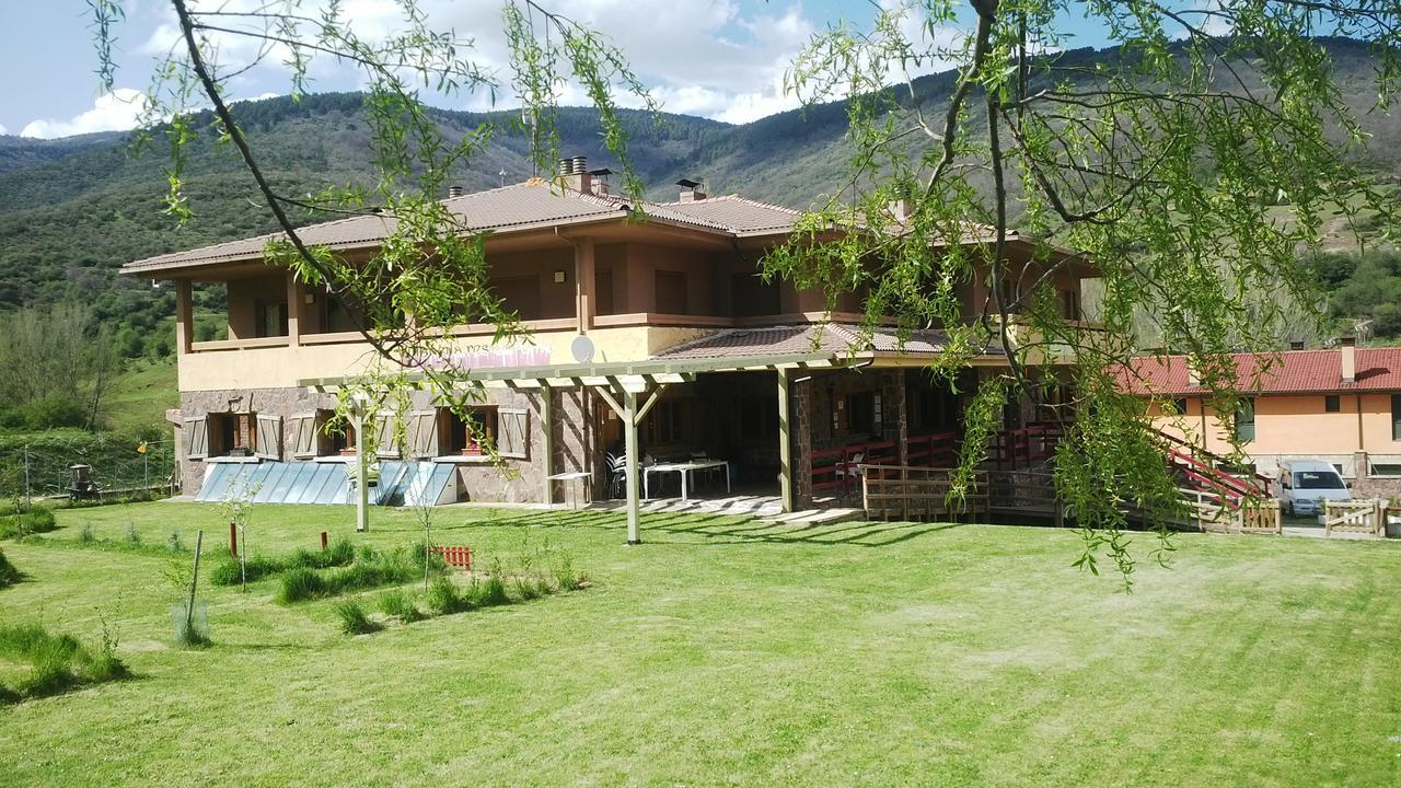 Hotel Villaneila Екстер'єр фото