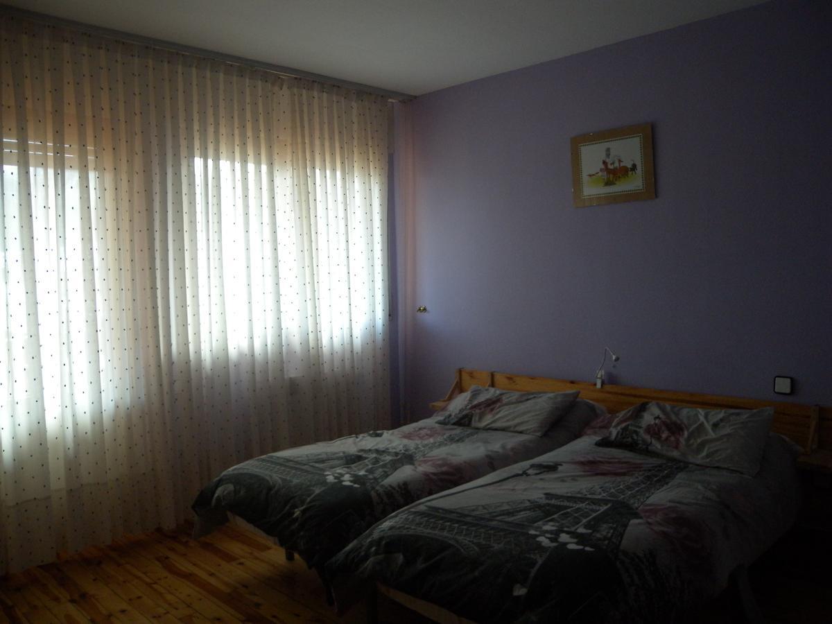 Hotel Villaneila Екстер'єр фото