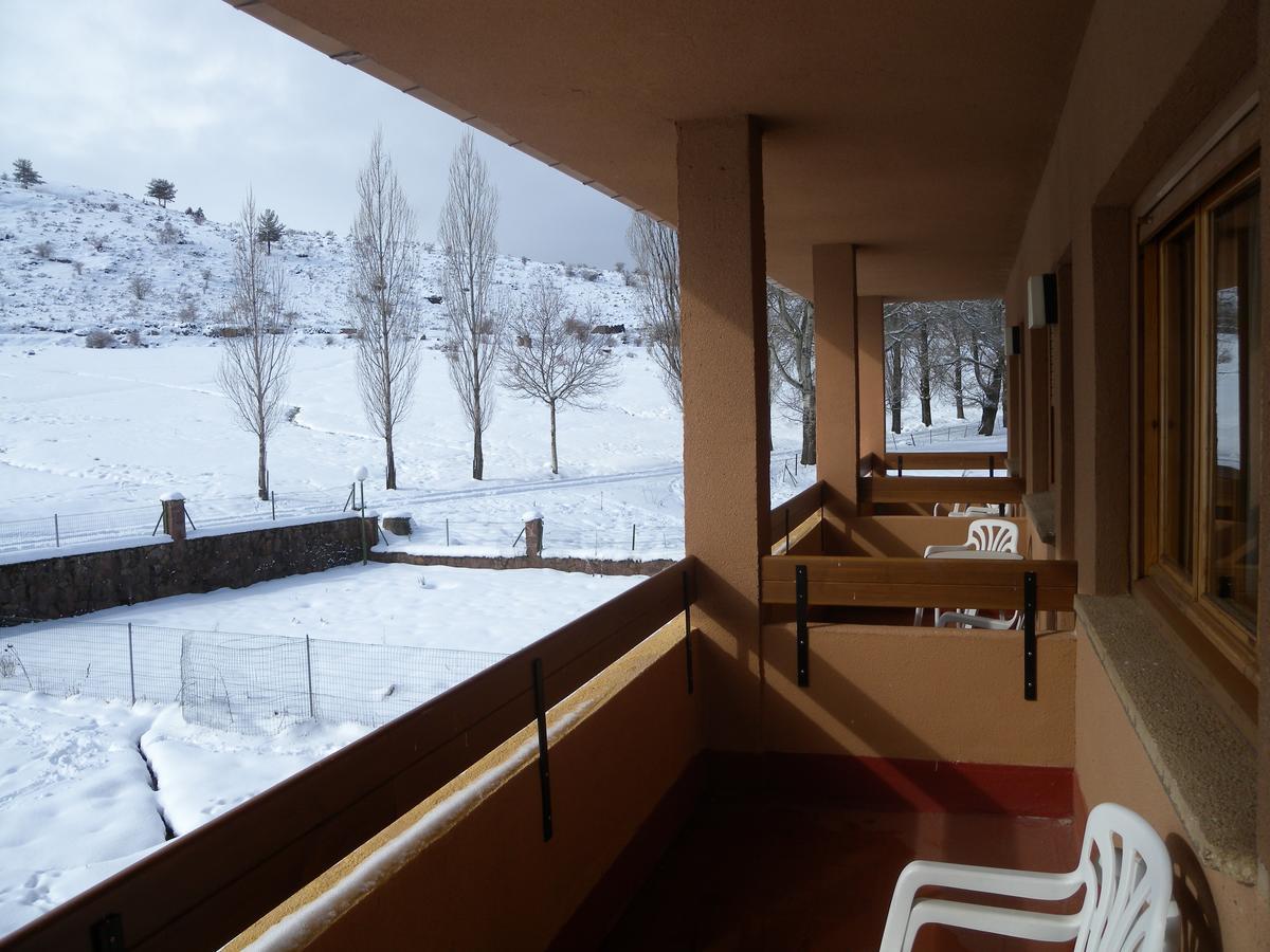 Hotel Villaneila Екстер'єр фото